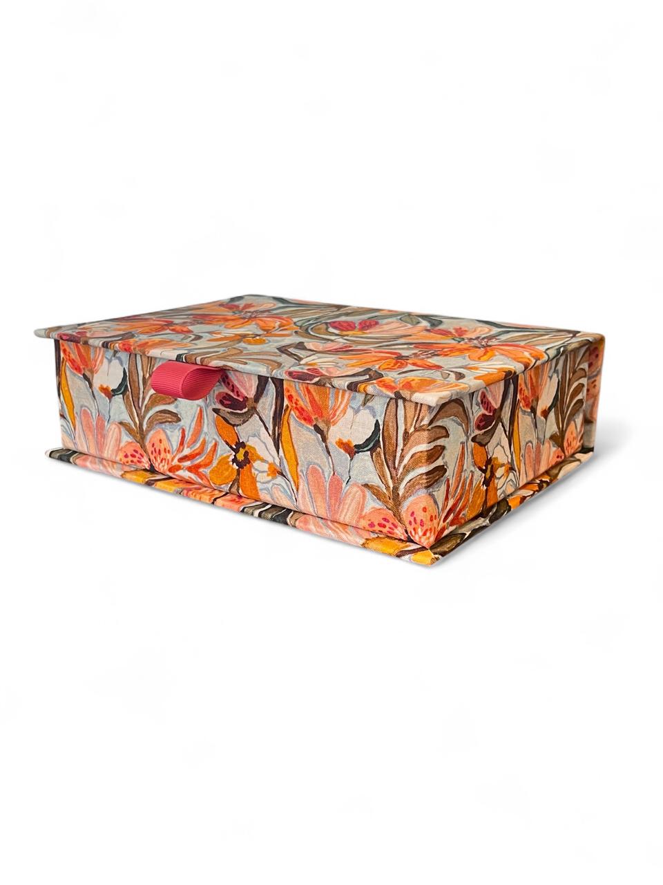 Gifts of Love The Darjeeling Sway Collection Keepsake Box