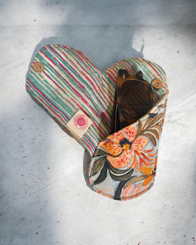 Gifts of Love | Sunglass Cover Darjeeling Sway