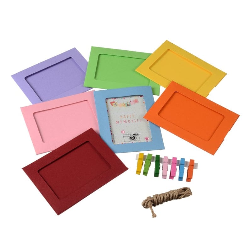 Happy Memories : Photo Holder with String